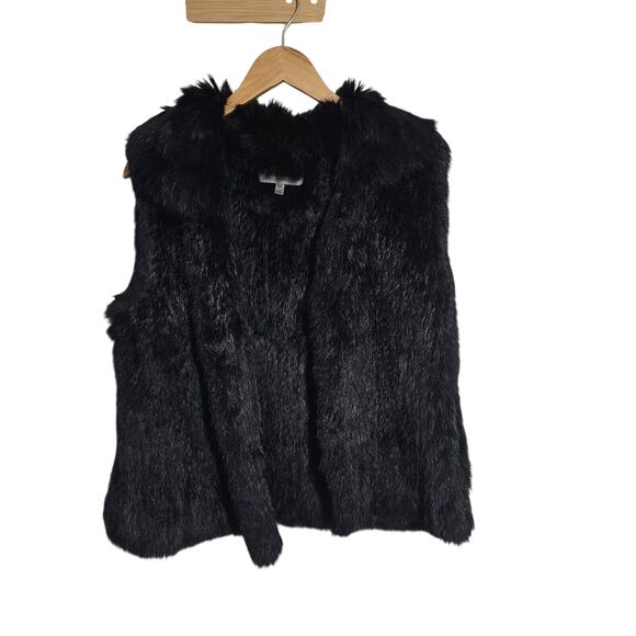 bagatelle Jackets & Blazers - BAGATELLE Rabbit Fur Vest Women's Size Medium Knitted Dye Sleeveless Black